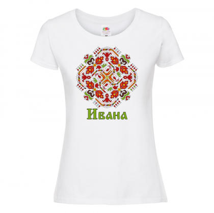 Тениска с щампа с шевица