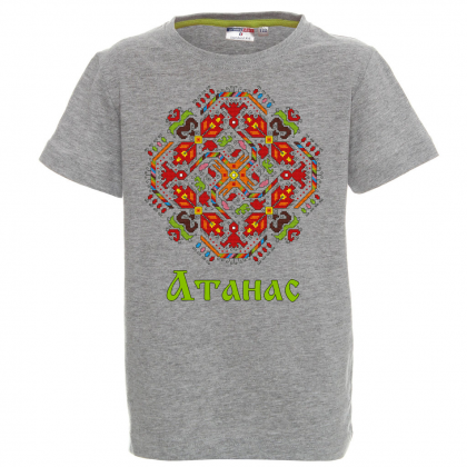 Тениска с щампа с шевица