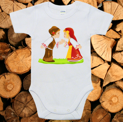 Бебешко боди  с народни мотиви.