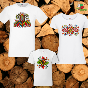 Семеен комплект тениски с народни мотиви