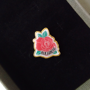 Значка българска роза