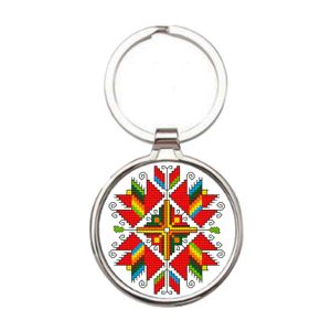 Луксозен метален ключодържател с народни мотиви.