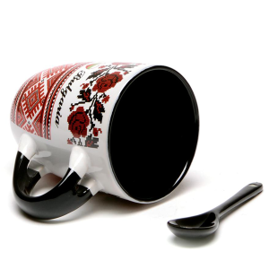 ПРОМОЦИЯ - Чаша с бяла основа и народни мотиви