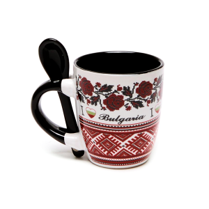 Чаша с бяла основа и народни мотиви- малка