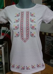 Комплект  тениски с народни мотиви- вариант 3