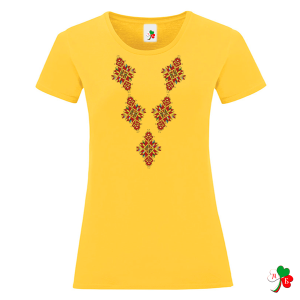 Цветни дамски тениски с народни мотиви- Лазарки