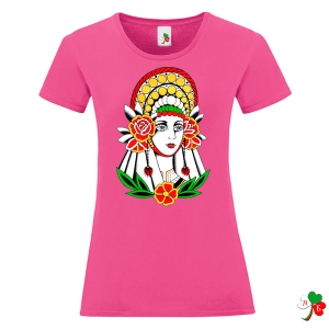 Цветни дамски тениски с народни мотиви.