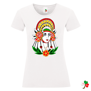 Дамска бяла тениска с народни мотиви.