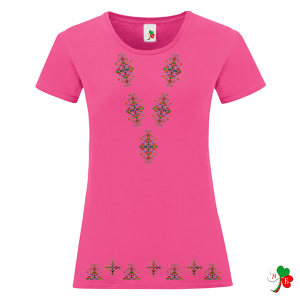 Цветни дамски тениски с народни мотиви