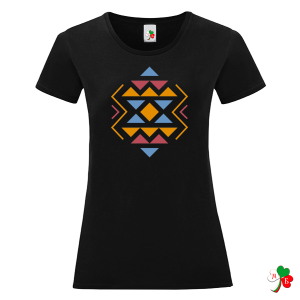 Дамска черна тениска с народни мотиви на шевици