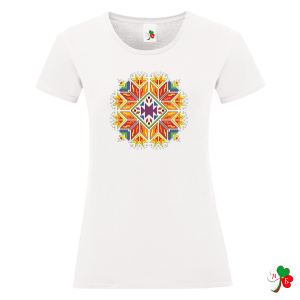 Дамска бяла тениска с народни мотиви на шевици