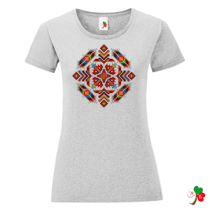 Цветни дамски тениски с народни мотиви на шевици