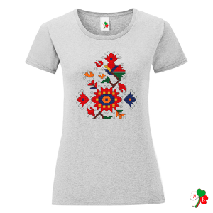 Цветни дамски тениски с народни мотиви на шевици