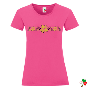 Цветни дамски тениски с народни мотиви на шевици