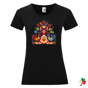 Дамска черна тениска с народни мотиви на шевици