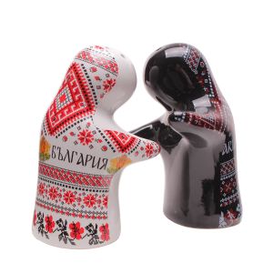 Комплект солници с  мотиви на шевици