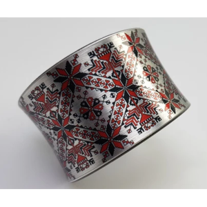 Гривна с мотиви на шевици- Людмила червена