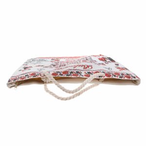 Чанта с мотиви на шевици и картата на България