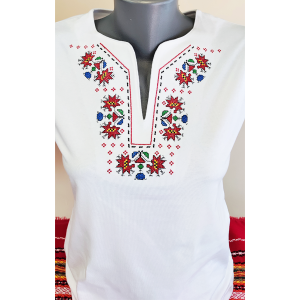 Бяла дамска тениска с бродерия