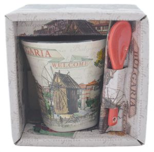 Сувенирна чаша със забележителности от България