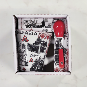 Сувенирна чаша със забележителности от България