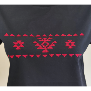 Дамска черна тениска с бродерия - Канатица