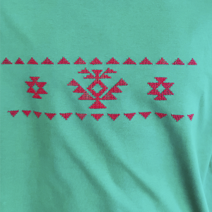 Зелена  мъжка тениска с бродерия- Канатица