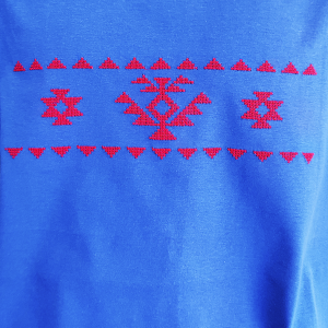 Синя  мъжка тениска с бродерия- Канатица