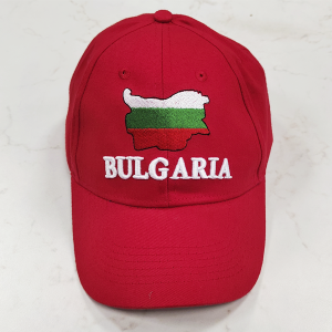 Червена лятна шапка