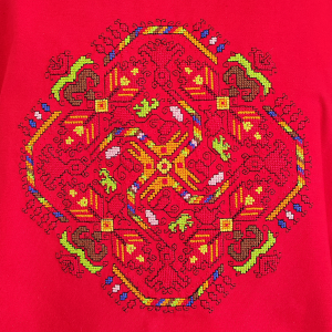 Червена  мъжка тениска с бродерия - Слънце