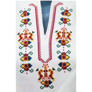 Бяла  дамска тениска с бродерия