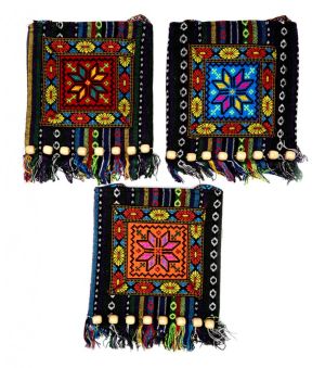 Сувенирна чанта от плат с традиционна българска шевица