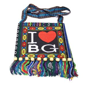 Сувенирна чанта от плат с традиционни български мотиви