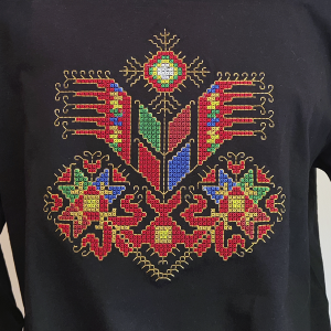 Мъжка  черна блуза с бродерия - Дървото на живота