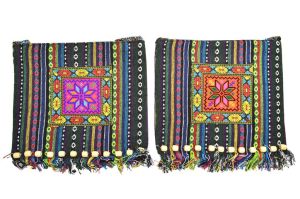 Голяма  сувенирна чанта от плат с традиционна българска шевица