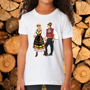 Детска тениска с народни мотиви.