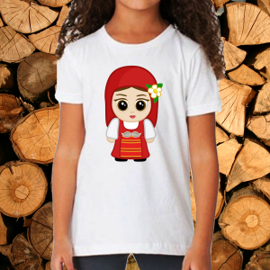 Детска тениска с народни мотиви.