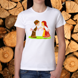 Дамска тениска  народни мотиви.