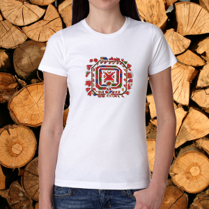 Дамска тениска с народни мотиви на шевици