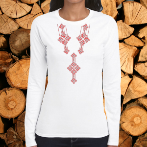 Дамска блуза с дълъг ръкав , мотиви на шевици.