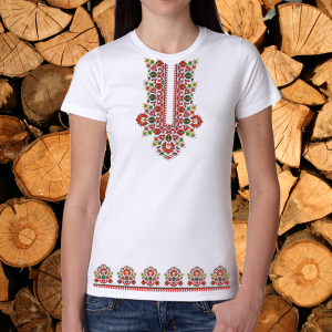 Дамска тениска с мотиви на шевици